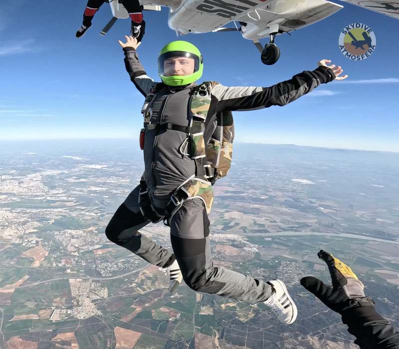 2 skydive atmosphere, aff course, winter2024, affcourse, skydiving, skydiver, aff atmosphere, jumping with iwan